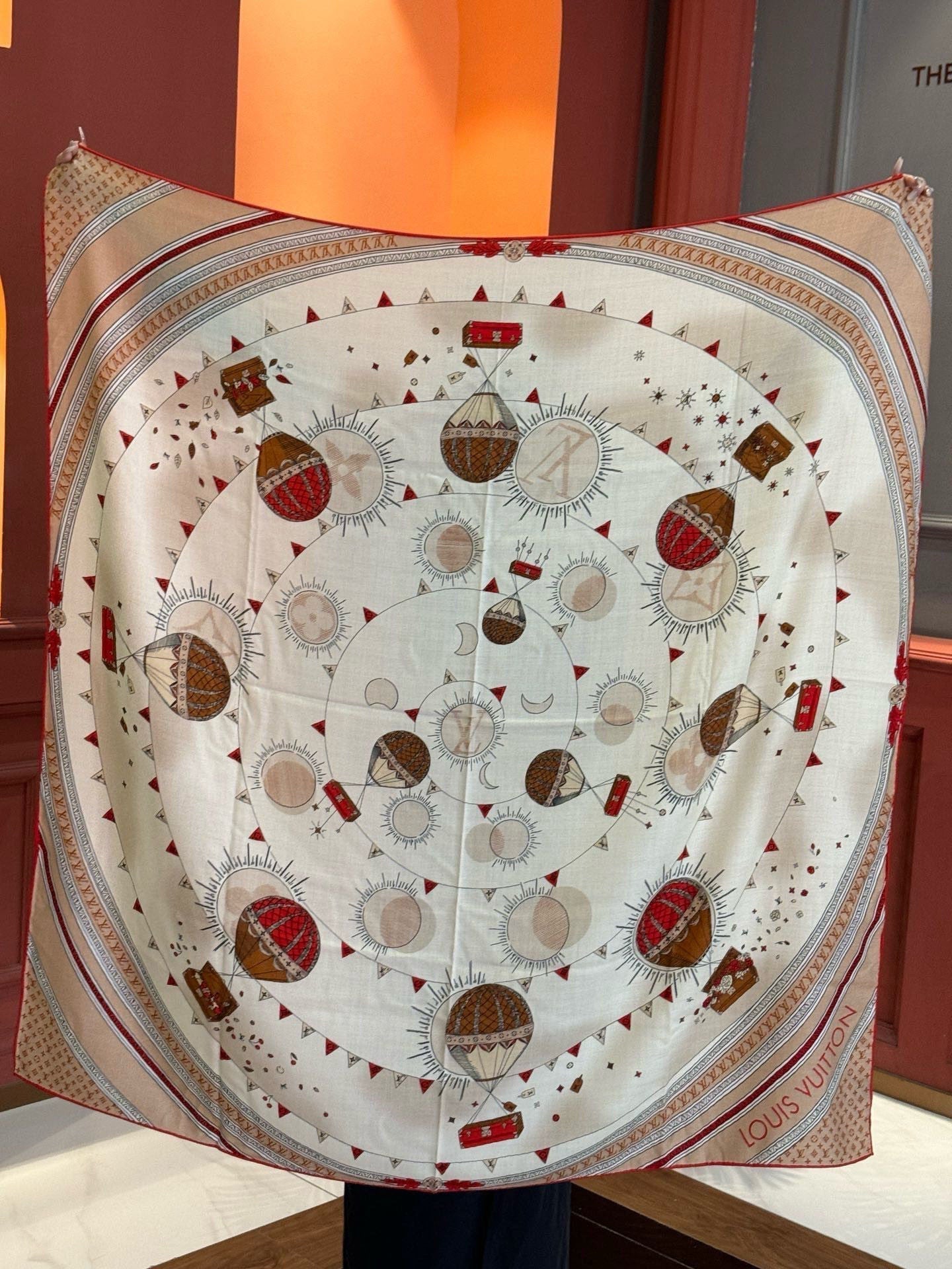 LOUIS VUITTON LV SCARF 140 CM IN SILK 730621
