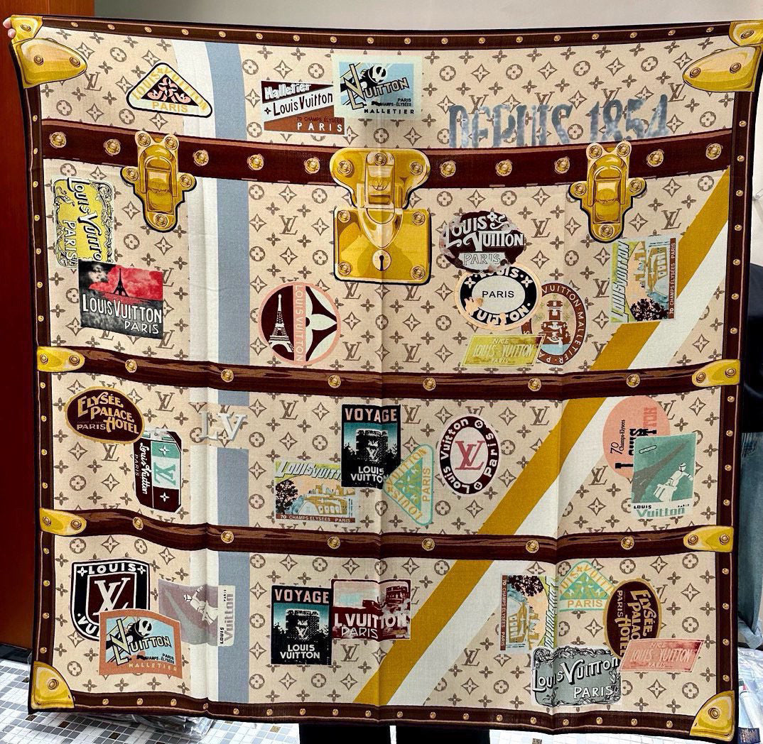 LOUIS VUITTON LV SCARF 140 CM IN SILK 732101