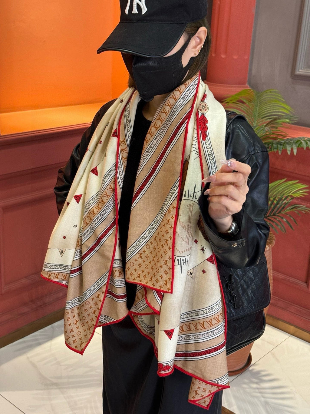 LOUIS VUITTON LV SCARF 140 CM IN SILK-CASHMERE BLEND 737275