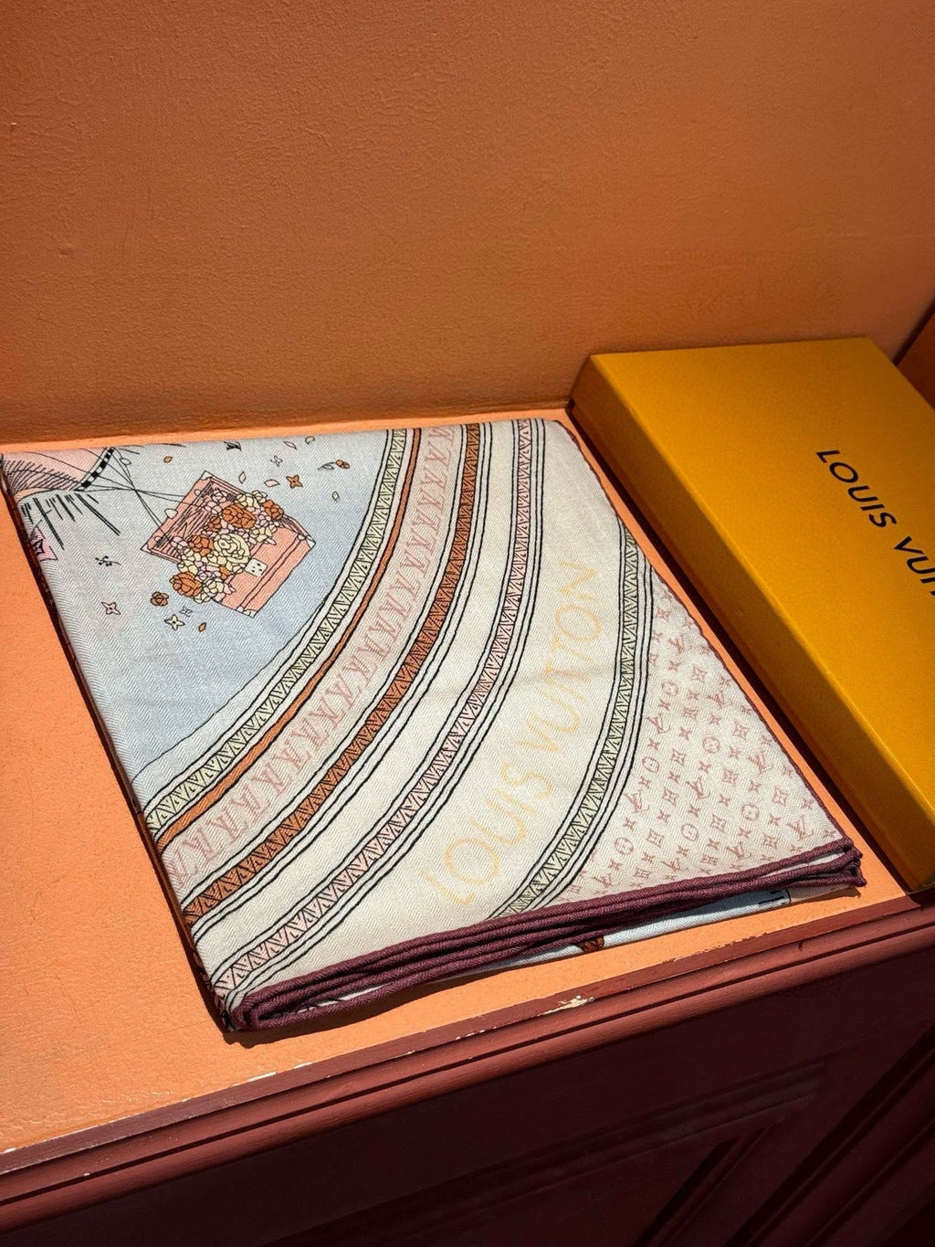 LOUIS VUITTON LV SCARF 140 CM IN SILK-CASHMERE BLEND 737276