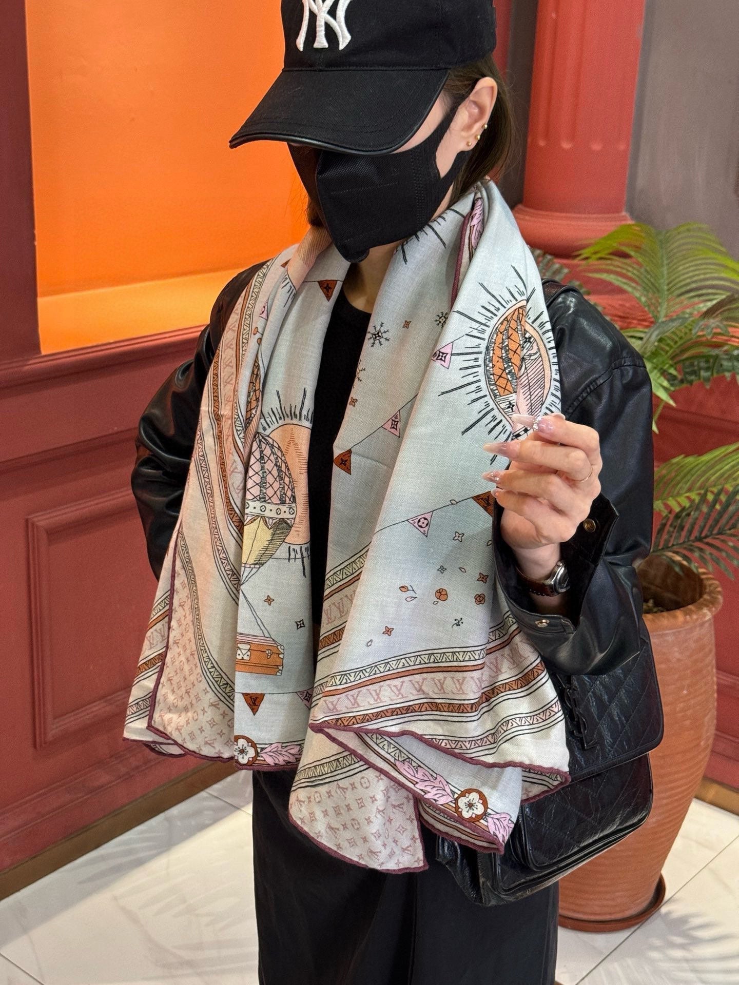 LOUIS VUITTON LV SCARF 140 CM IN SILK-CASHMERE BLEND 737276