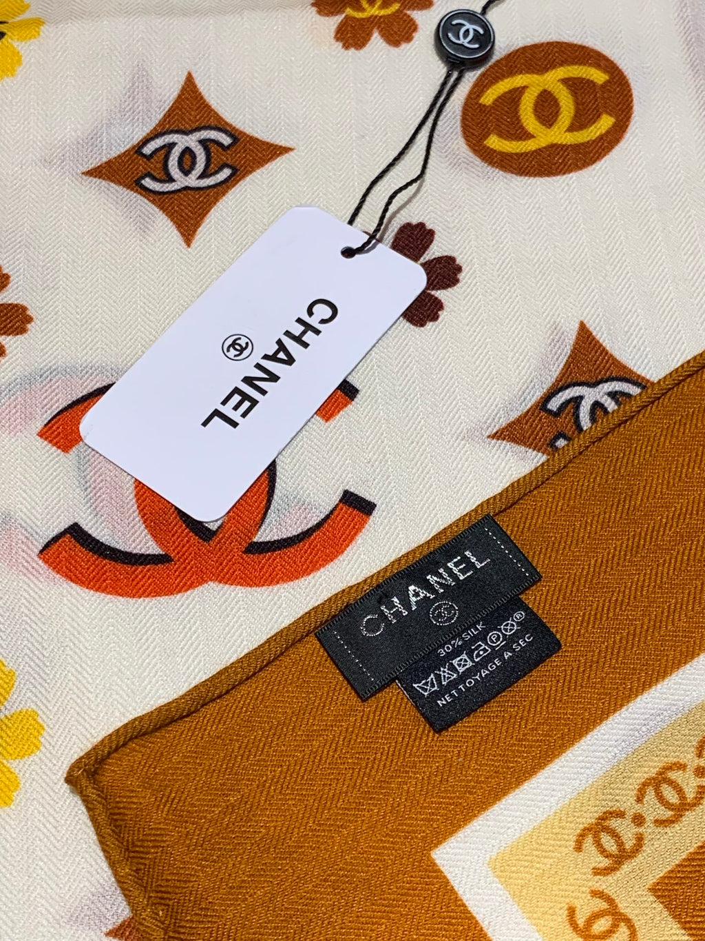 CHANEL 25S SCARF 140 IN CASHMERE 931508