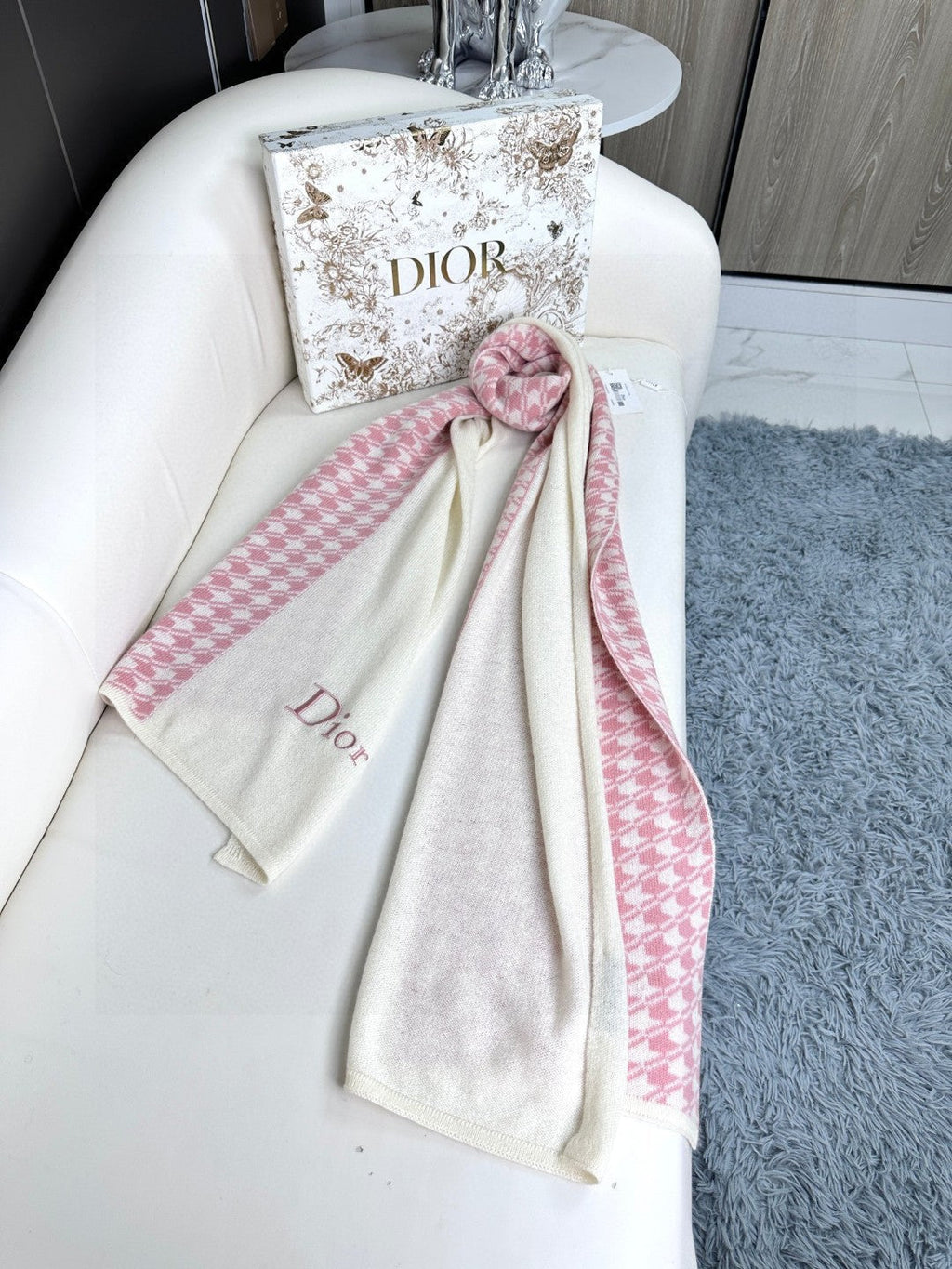 DIOR SCARF 190 CM IN BABY PINK MIX BEIGE CARO CASHMERE 388126