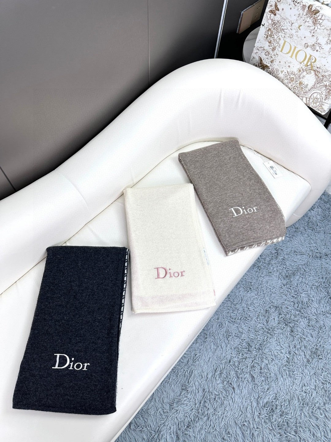 DIOR SCARF 190 CM IN BABY PINK MIX BEIGE CARO CASHMERE 388126