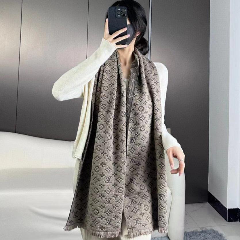 LOUIS VUITTON SCARF 180 CM IN KHAKI BROWN CLASSIC MONOGRAM CASHMERE 396440