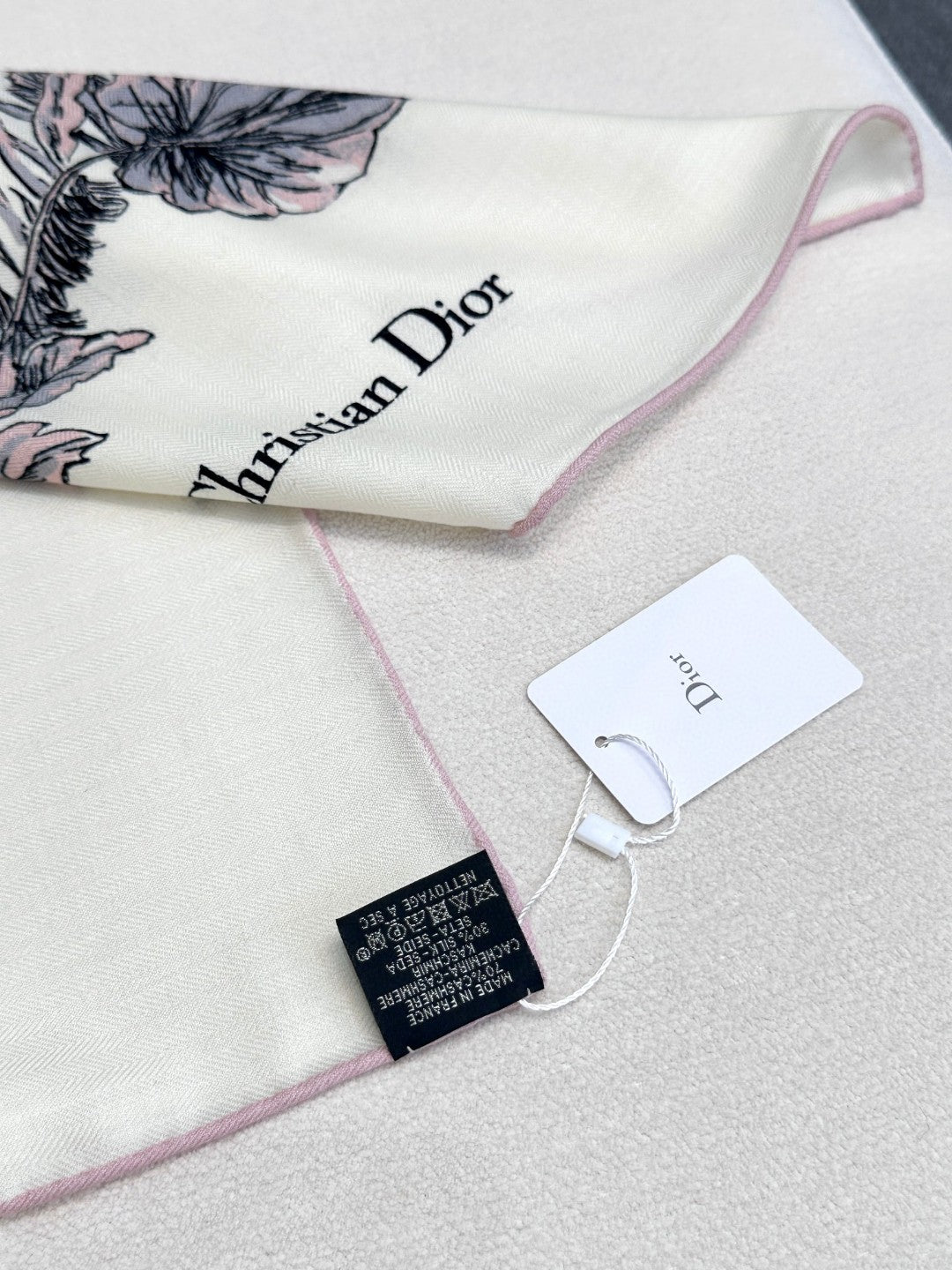 DIOR SQUARE SCARF 140 CM IN COLORFUL CASHMERE AND SILK 403837