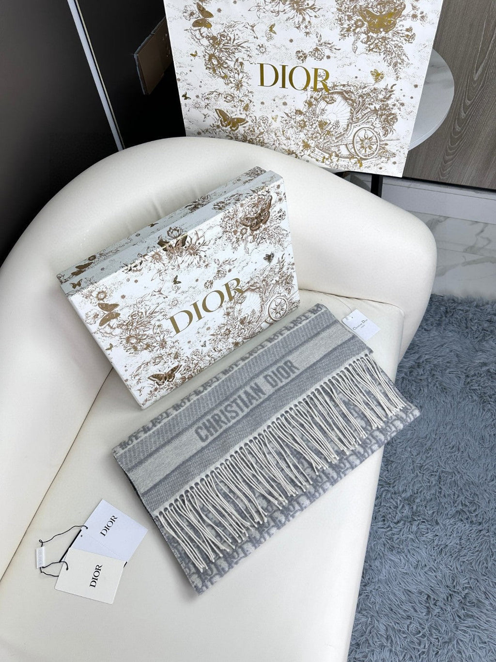 DIOR SCARF IN PALE GRAY MONOGRAM CASHMERE 413720