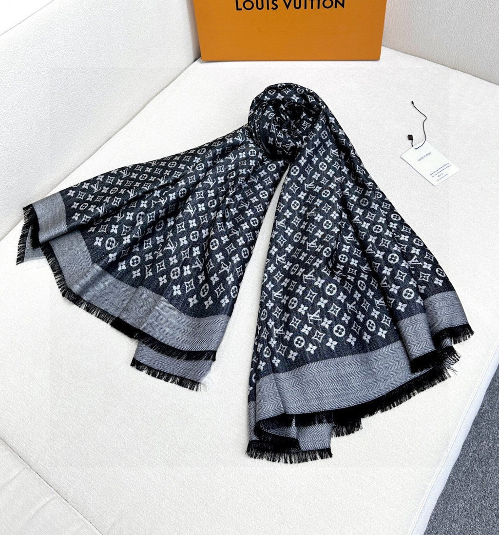 LOUIS VUITTON LV SCARF 120 CM IN WOOL MIX SILK 737299