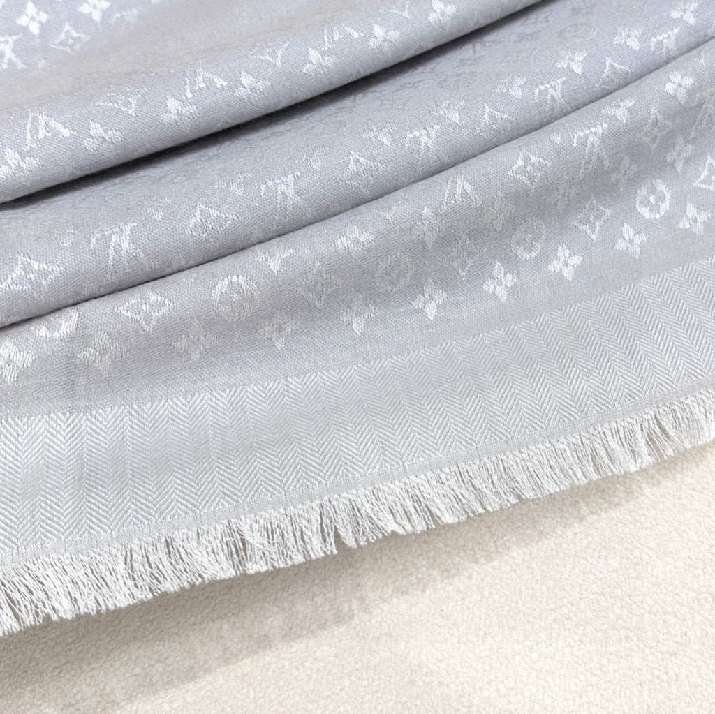 LOUIS VUITTON LV SCARF 120 CM IN WOOL MIX SILK 737300