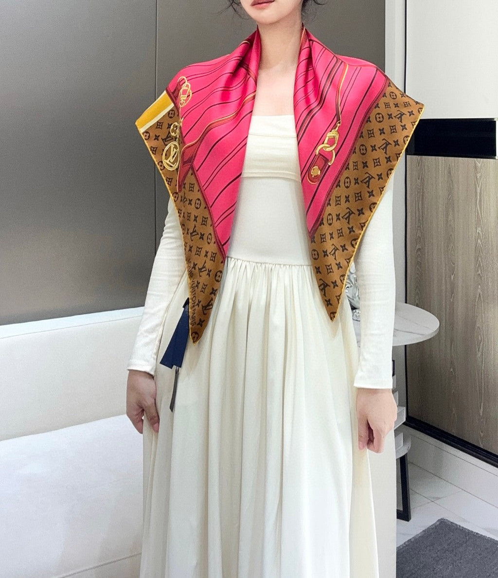 LOUIS VUITTON LV SCARF 90 CM IN SILK 737303