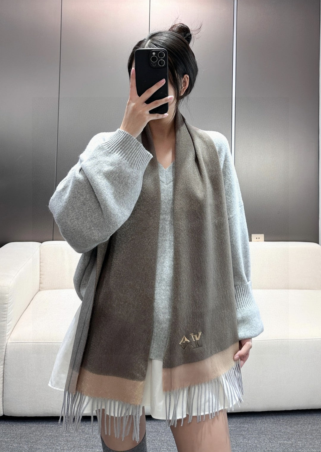 LOUIS VUITTON LV SCARF 180 CM IN CASHMERE 700797