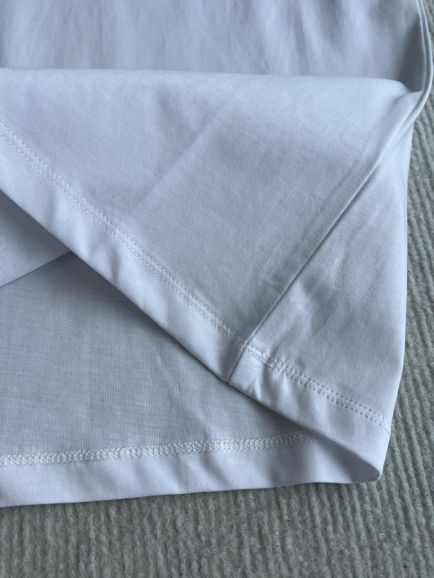 GUCCI T-SHIRT 251710
