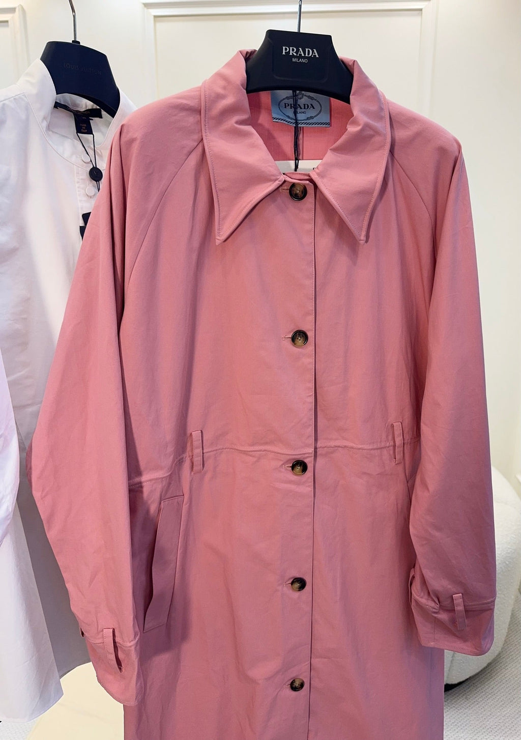 PRADA 25S TRENCH COAT 582