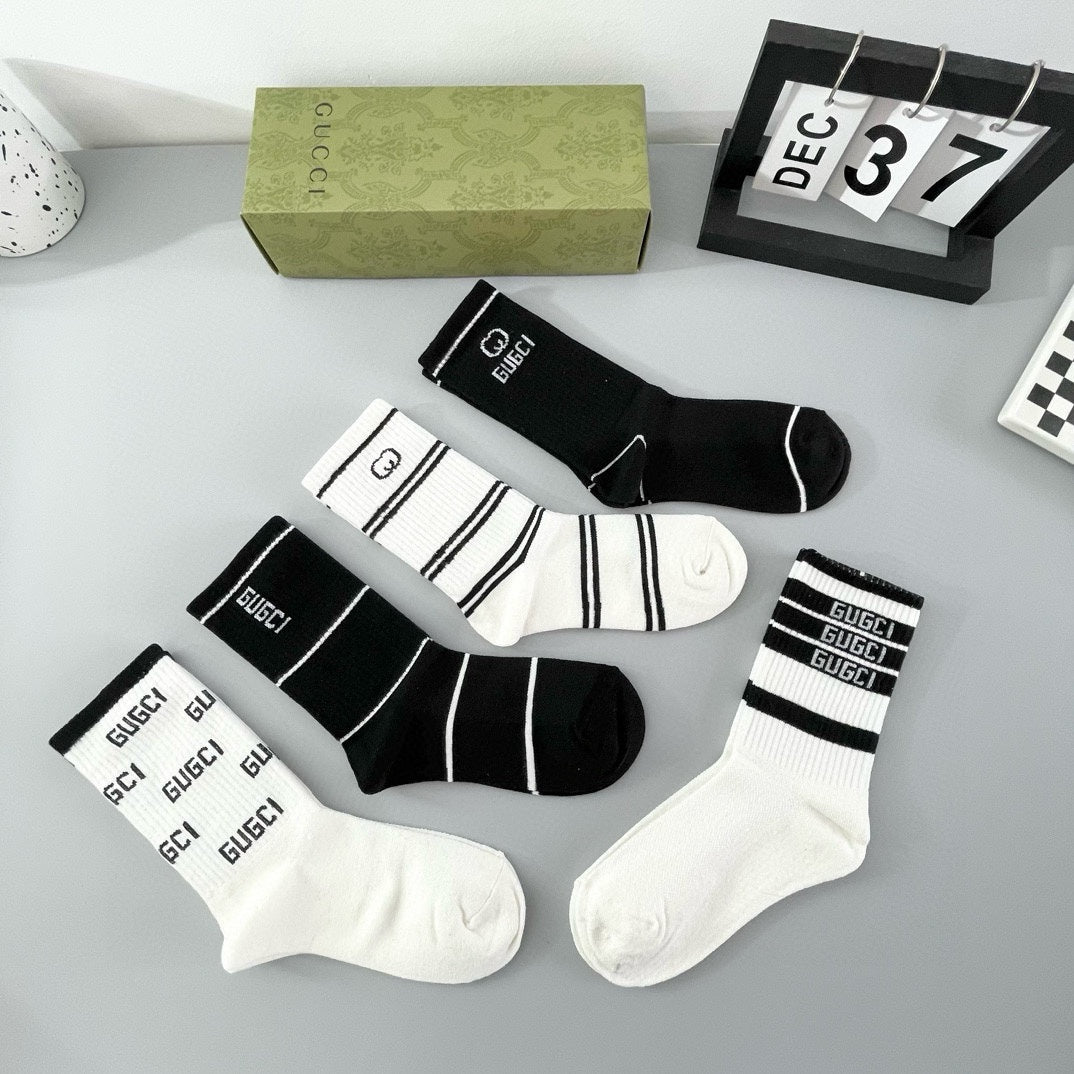 GUCCI CREW SOCKS 427522 (1 BOX)
