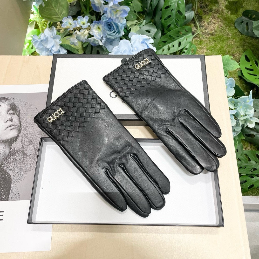 GUCCI GLOVES IN BLACK SHEEPSKIN 456295