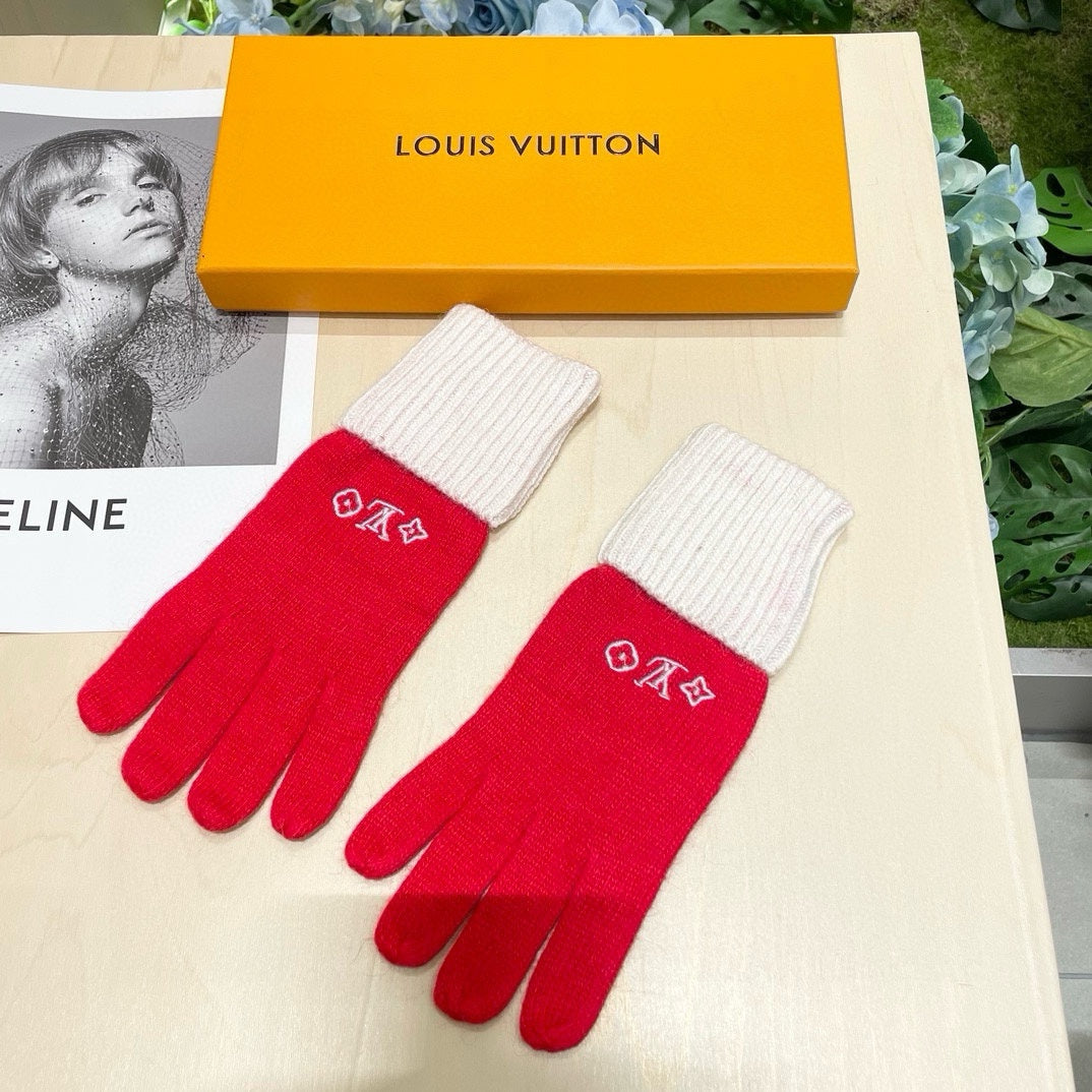 LOUIS VUITTON GLOVES IN CHERRY RED MIX WHITE WOOL 458551