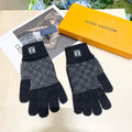 LOUIS VUITTON LV GLOVES IN BLACK WOOL 462428
