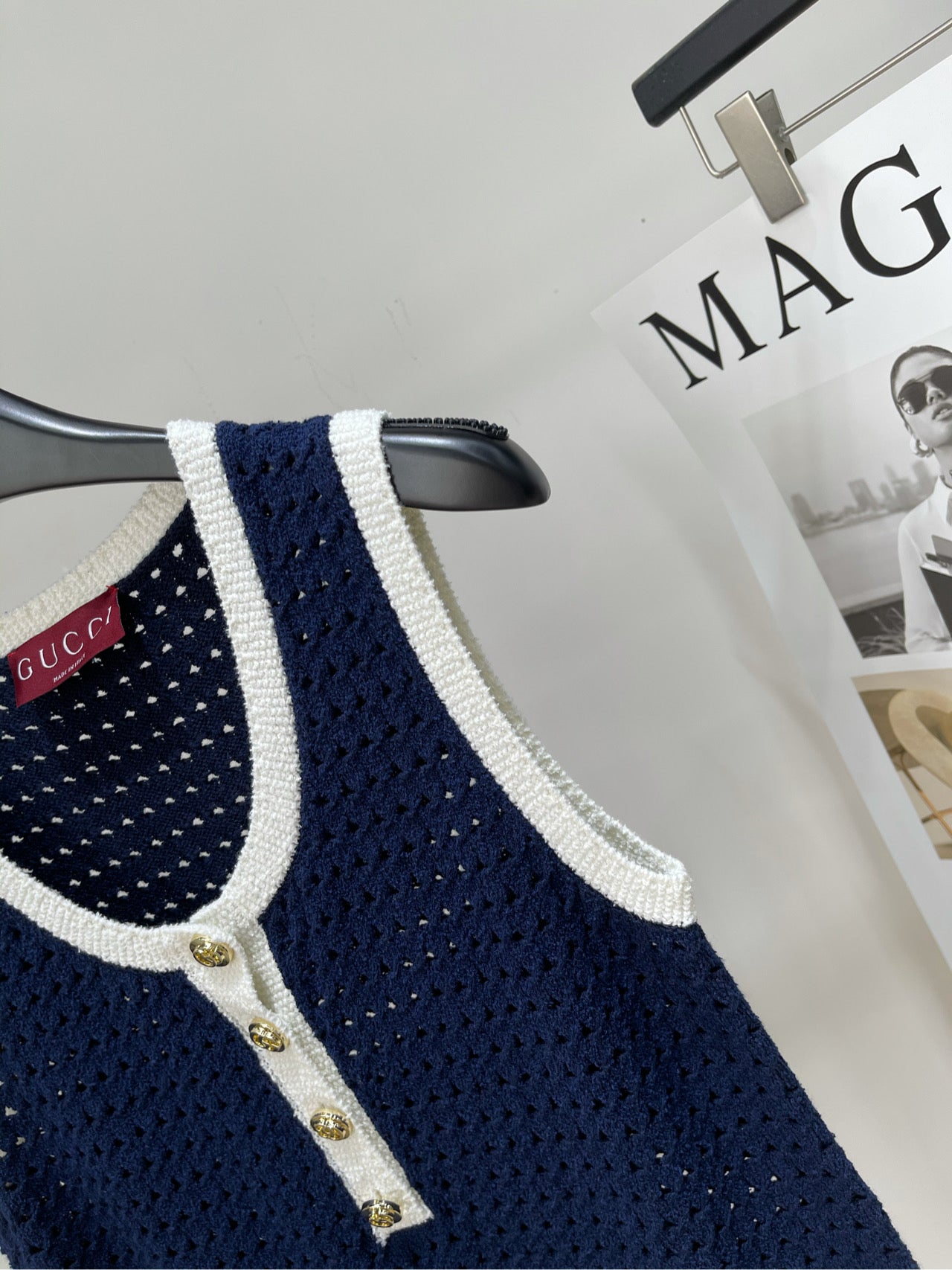 GUCCI PULLOVER KNIT DRESS WITH CUT-OUT DESIGN 276061