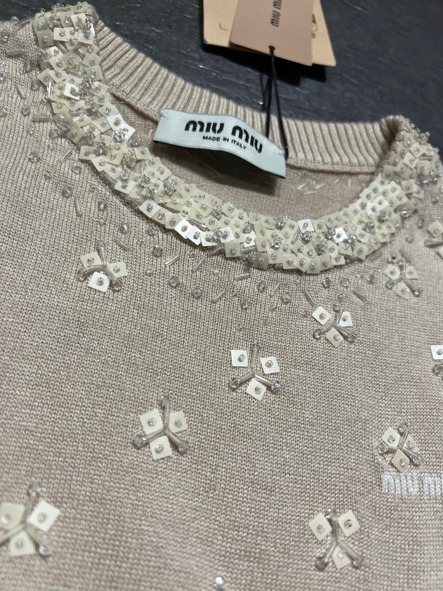MIUMIU TANK TOP STYLE 493
