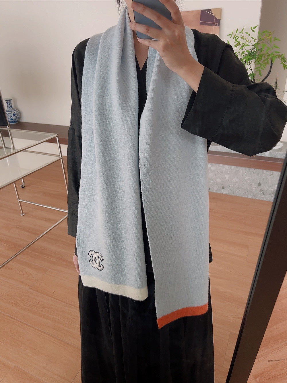 CHANEL SCARF IN LIGHT BLUE CASHMERE 402422
