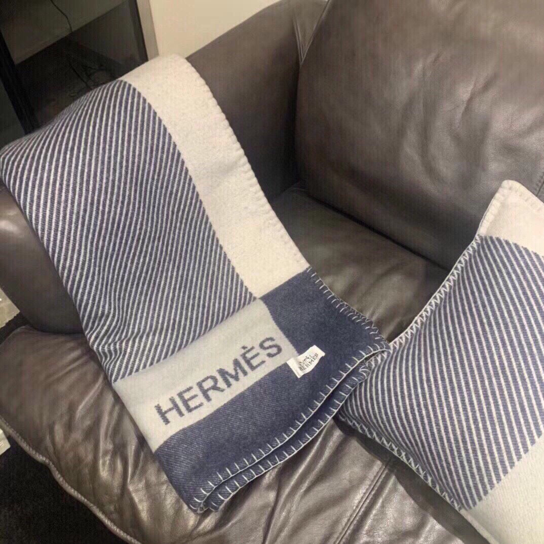 HERMES H RIVIERA BLANKET 200 CM IN NAVY BLUE WOOL AND CASERE 136856