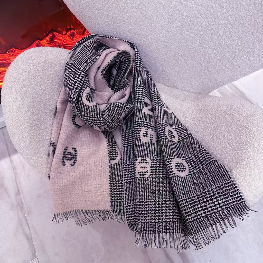 CHANEL SCARF 194 CM IN LIGHT PINK MIX BLACK CASHMERE 390060