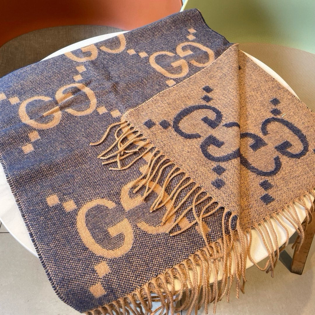 GUCCI JACQUARD PATTERN KNIT SCARF 195 CM WITH TASSELS PIGEON BLUE 403745