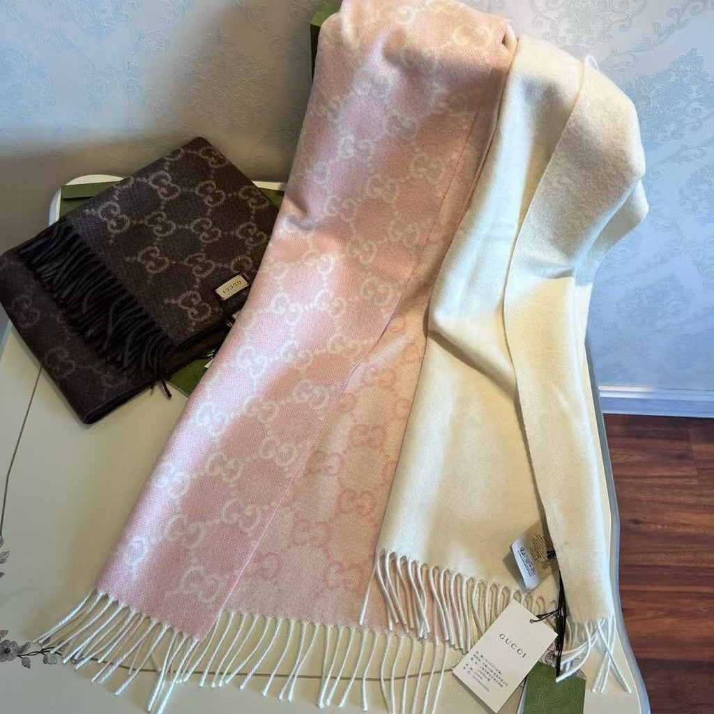 GUCCI SCARF 200 CM LIGHT PINK AND IVORY  CASHMERE JACQUARD 405134