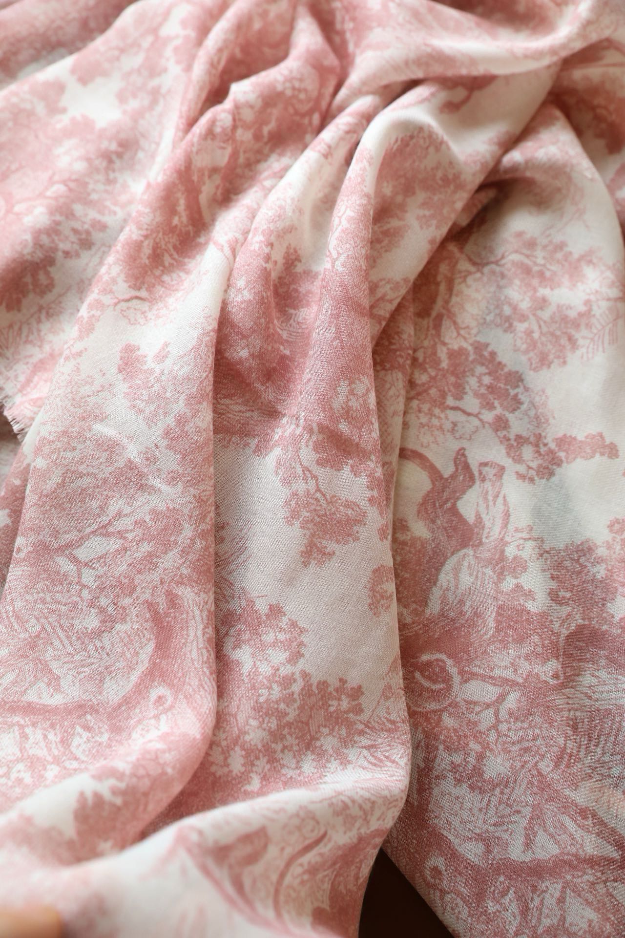 DIOR SCARF 180 CM IN LIGHT PINK SILK AND CASHMERE 418264