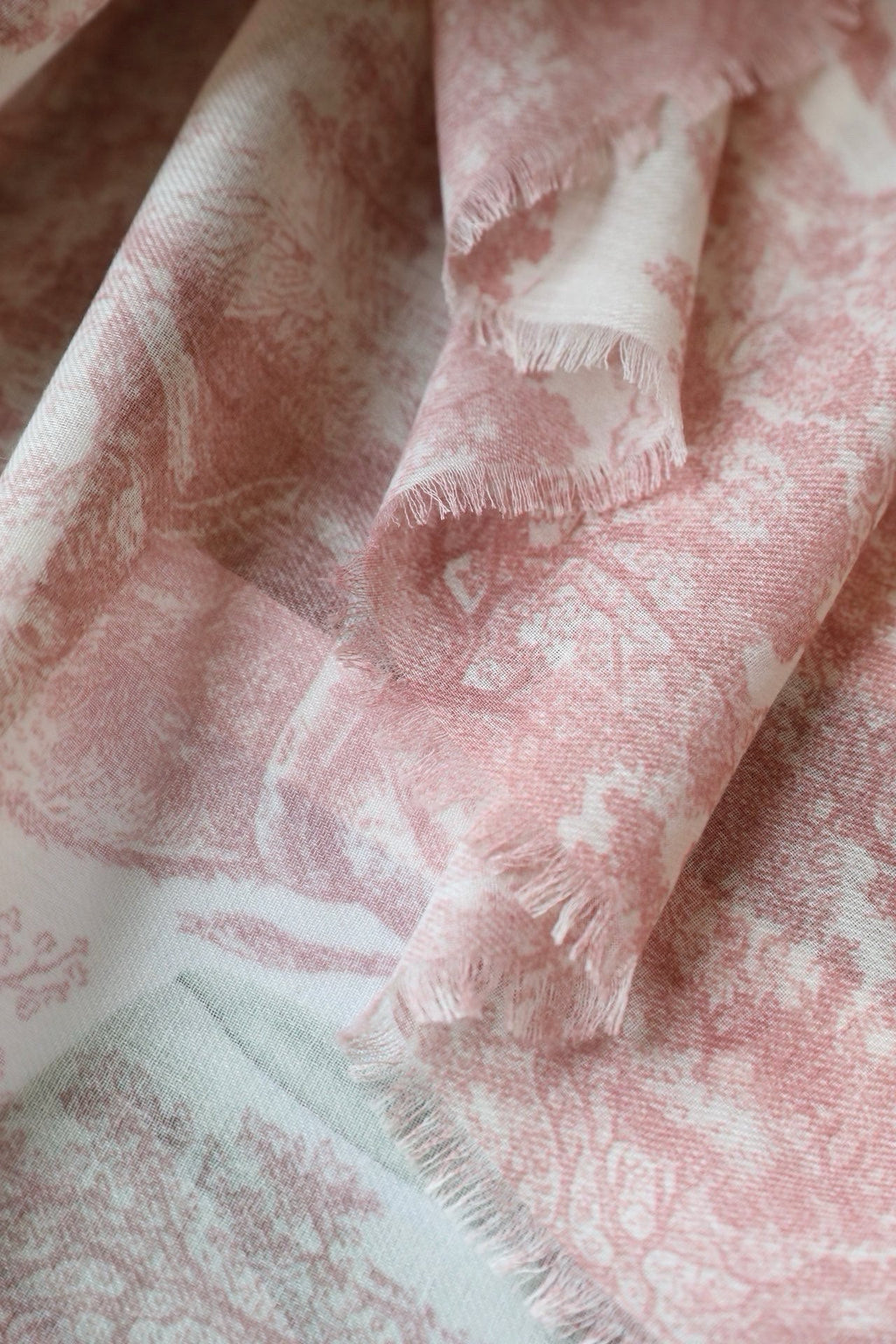 DIOR SCARF 180 CM IN LIGHT PINK SILK AND CASHMERE 418264