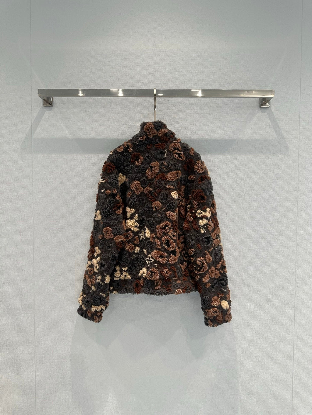 LOUIS VUITTON LV 25S REVERSIBLE SHEARLING JACKET 0029