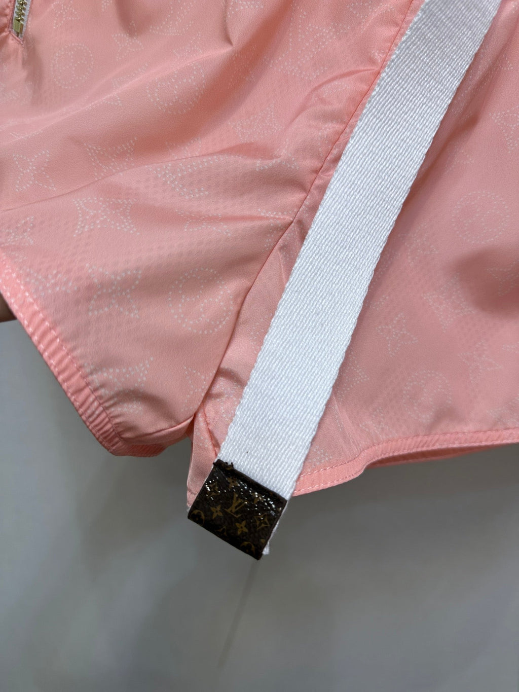 LOUIS VUITTON LV 25S SPORTS SHORTS 0136