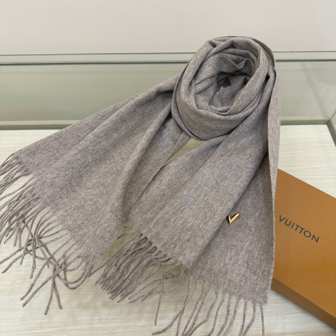 LOUIS VUITTON SCARF 200 CM IN PALE GRAY CASHMERE WITH GOLD LOGO 393102