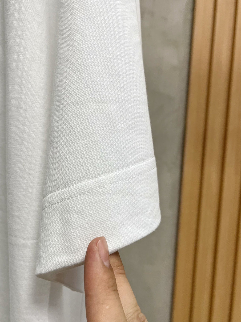 LOUIS VUITTON LV T-SHIRT IN WHITE COTTON 238859
