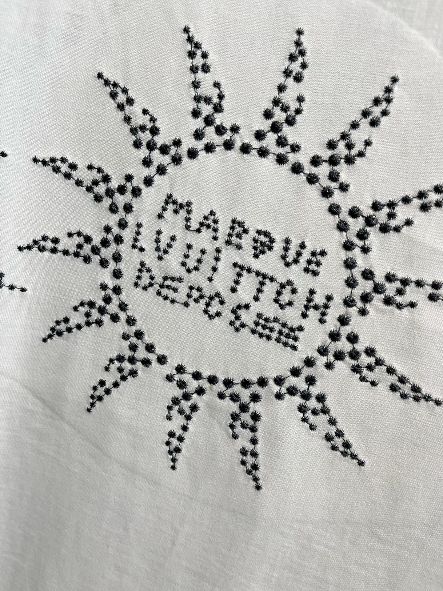 LOUIS VUITTON LV T-SHIRT IN WHITE PURE COTTON WITH EMBROIDERED LOGO 238773