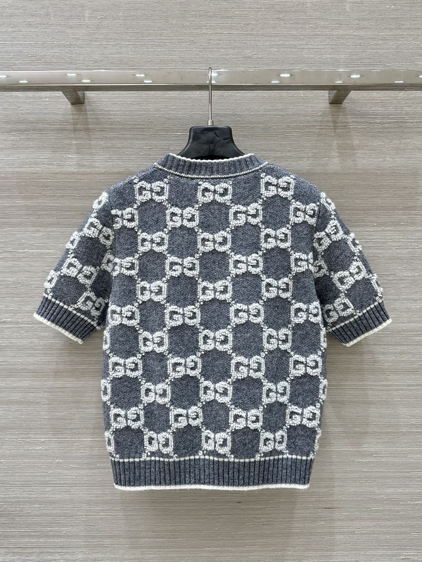 GUCCI Gucci Knit Sweater Gray White Wool