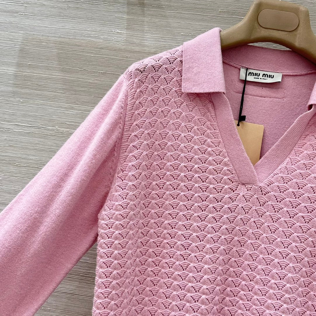 MIUMIU SWEATER STYLE 756