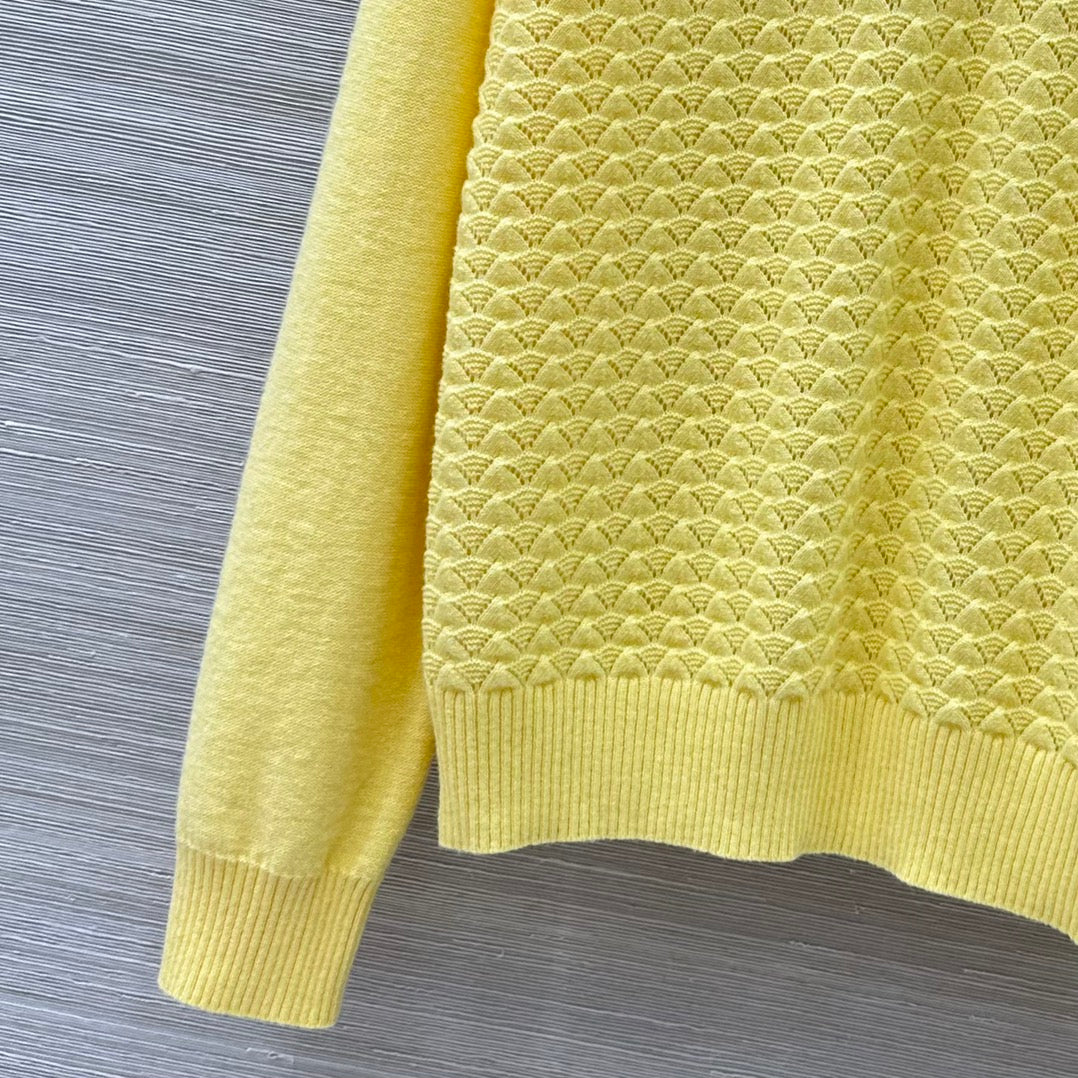 MIUMIU SWEATER STYLE 757