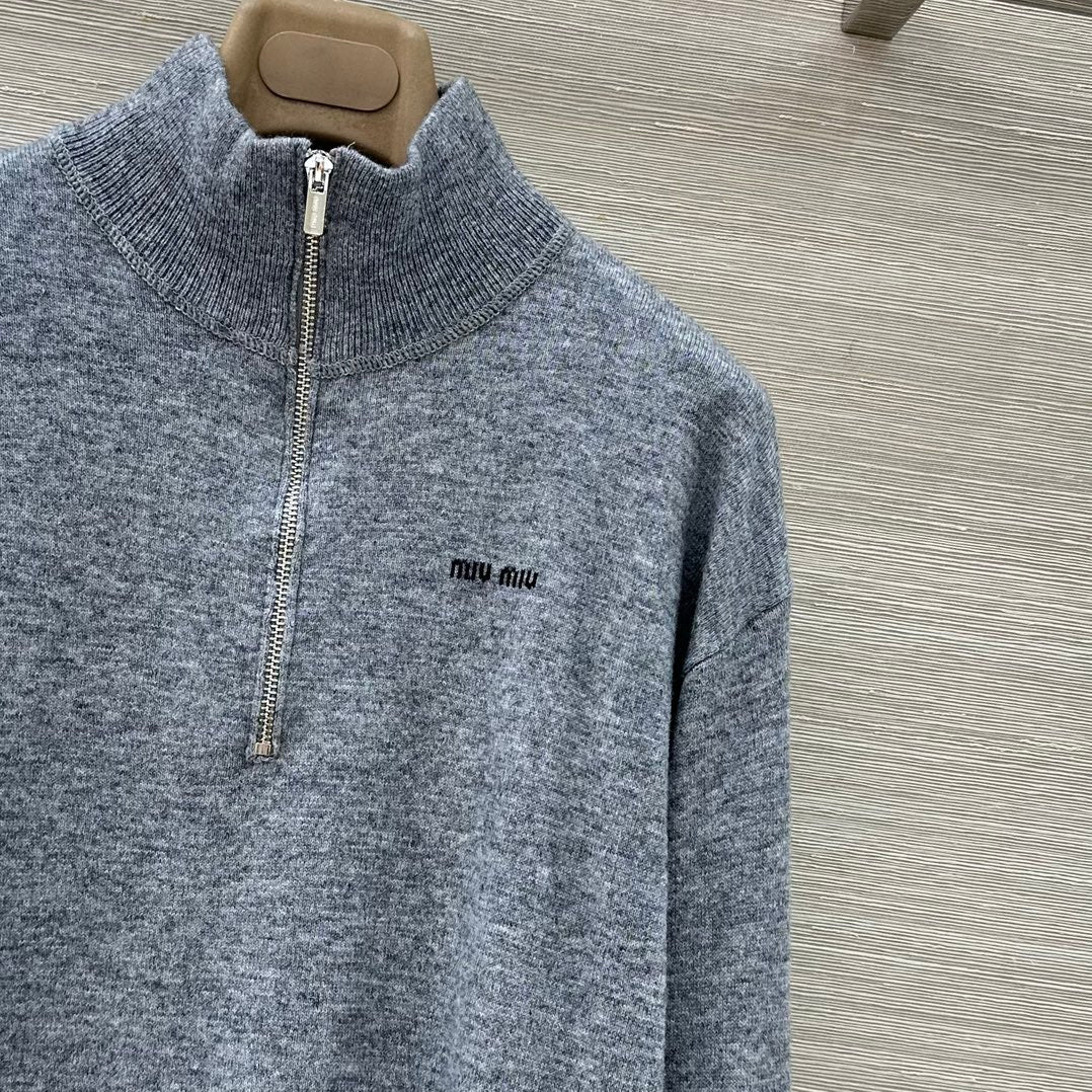 MIUMIU SWEATER STYLE 666