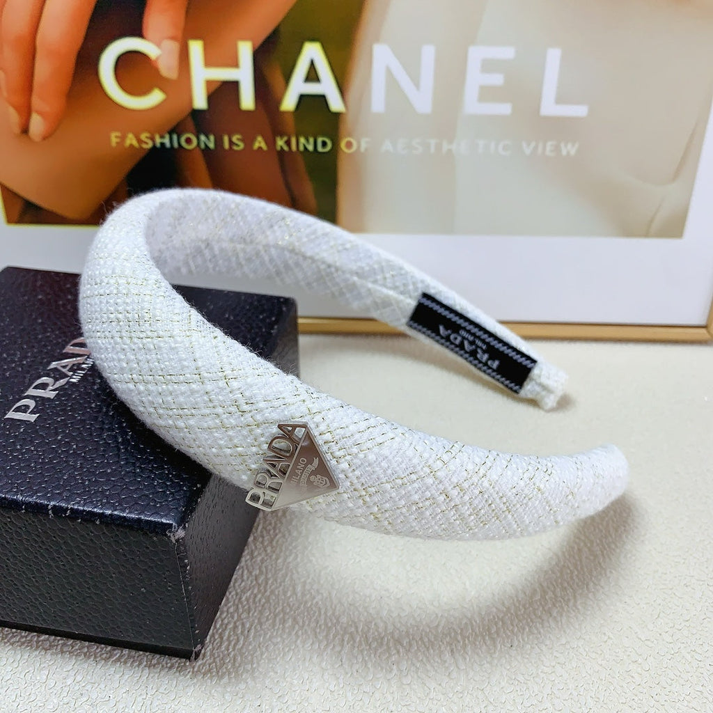 PRADA THICK HEADBAND IN WHITE TWEED 174106