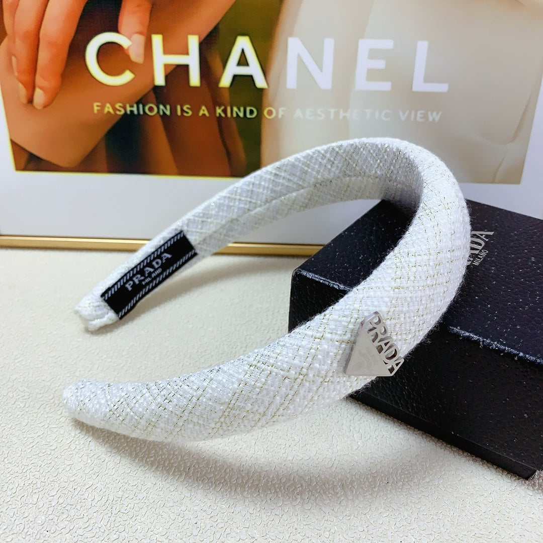 PRADA THICK HEADBAND IN WHITE TWEED 174106