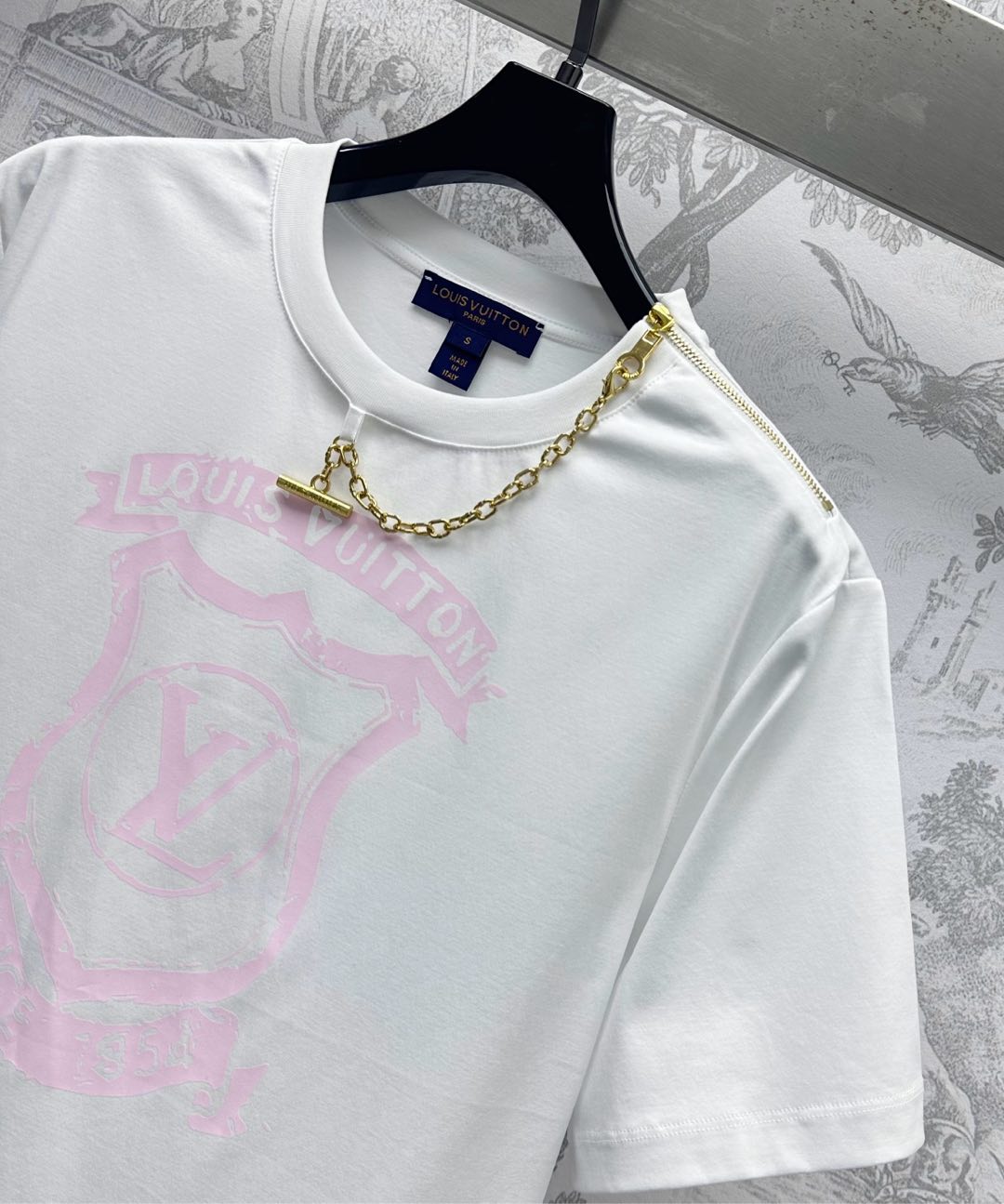 LOUIS VUITTON LV GRAPHIC T-SHIRT 267793