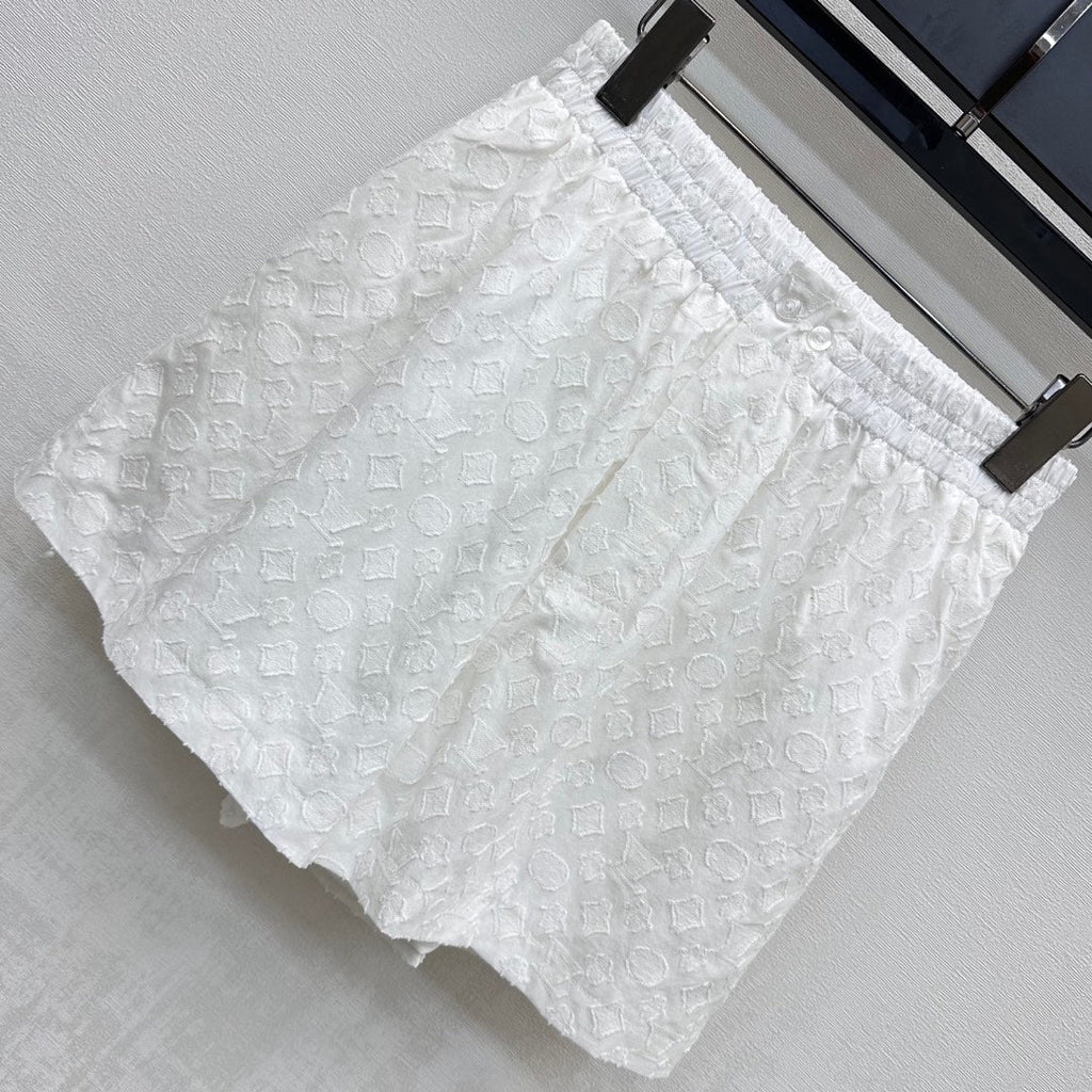LOUIS VUITTON LV WHITE STRETCH SHORTS 263748
