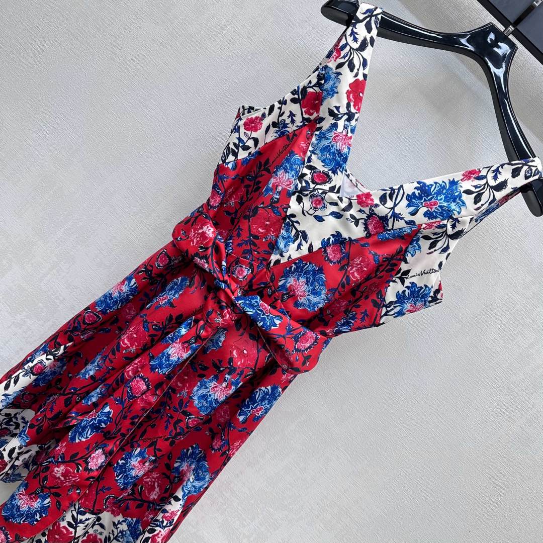 LOUIS VUITTON LV SLEEVELESS V-NECK DRESS WITH WAIST TIE 263818