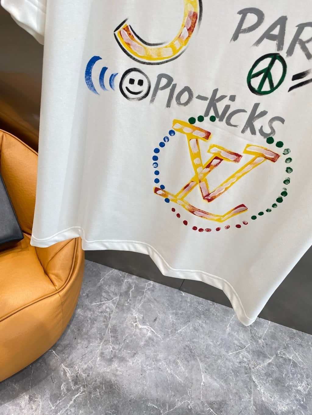 LOUIS VUITTON LV WHITE COTTON GRAFFITI T-SHIRT 238907