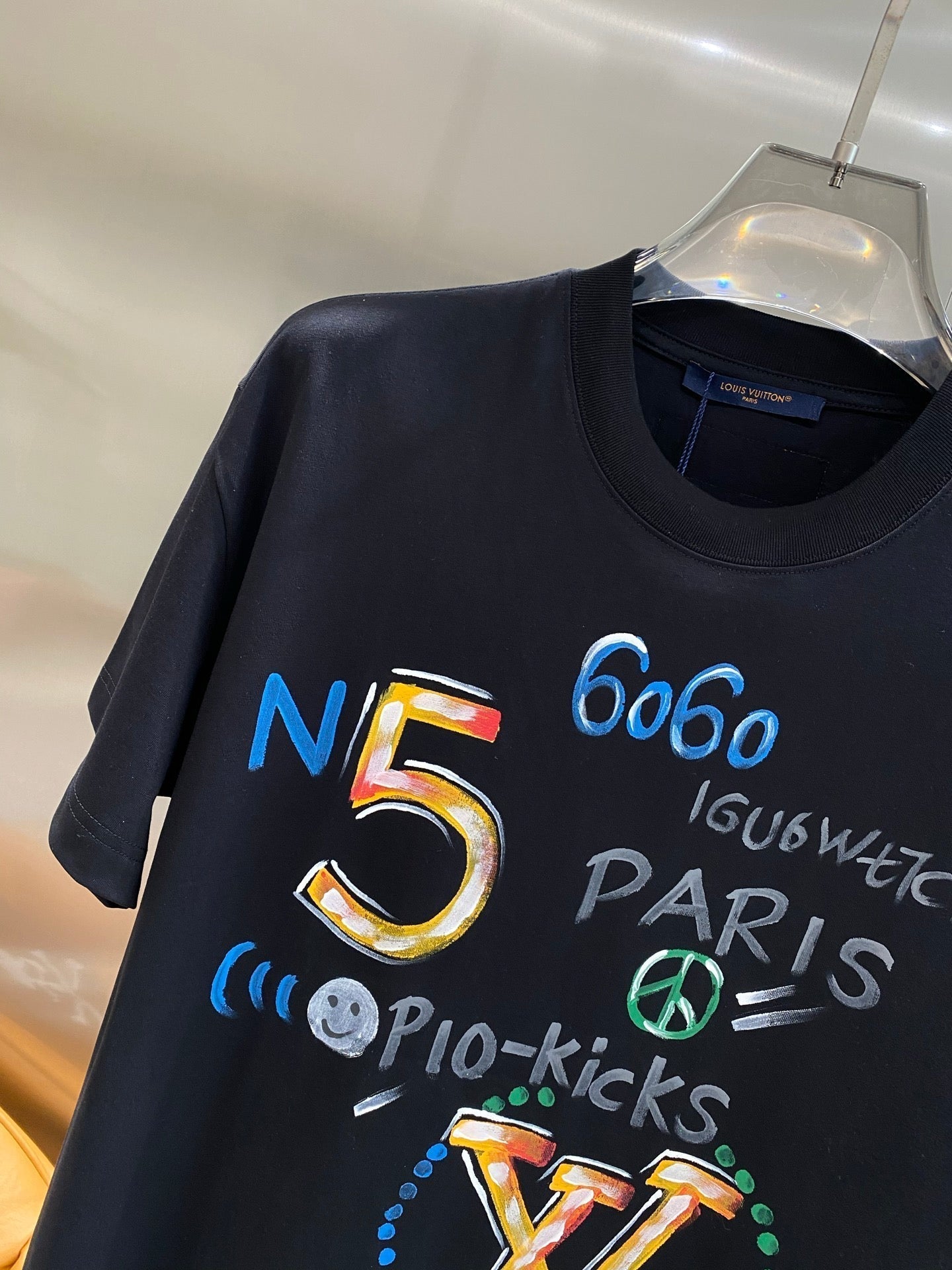 LOUIS VUITTON LV BLACK COTTON GRAFFITI T-SHIRT 238908