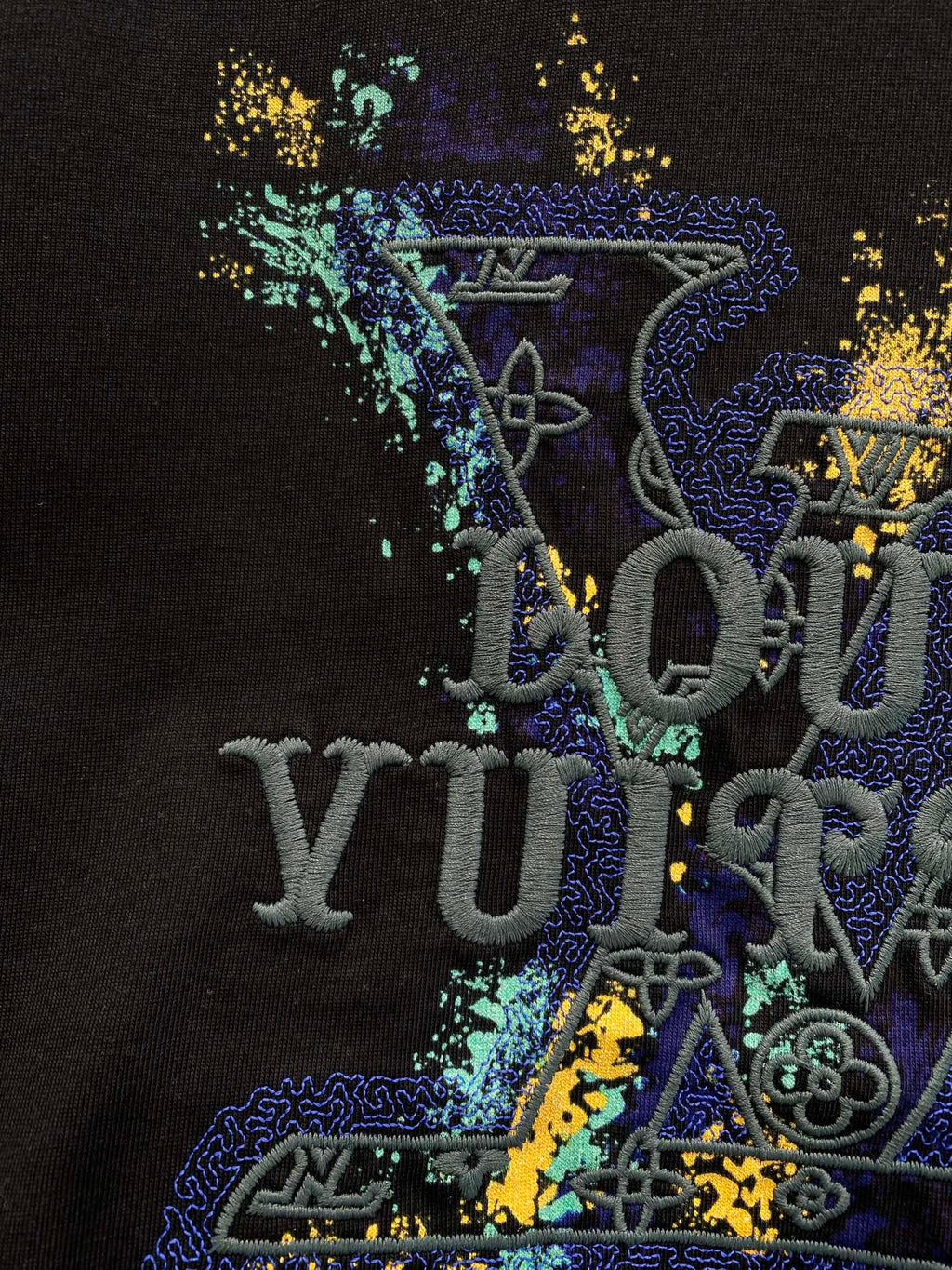 LOUIS VUITTON LV BLACK COTTON T-SHIRT COLORFUL LOGO 238905
