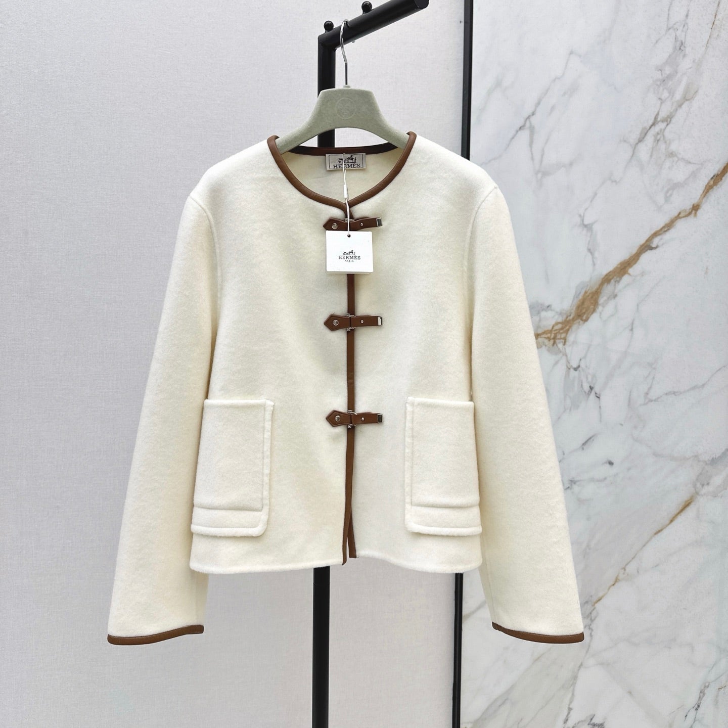 HERMES HERMES 25S REVERSIBLE SHORT CASERE COAT 130