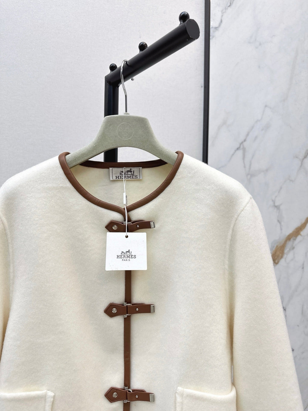 HERMES HERMES 25S REVERSIBLE SHORT CASERE COAT 130