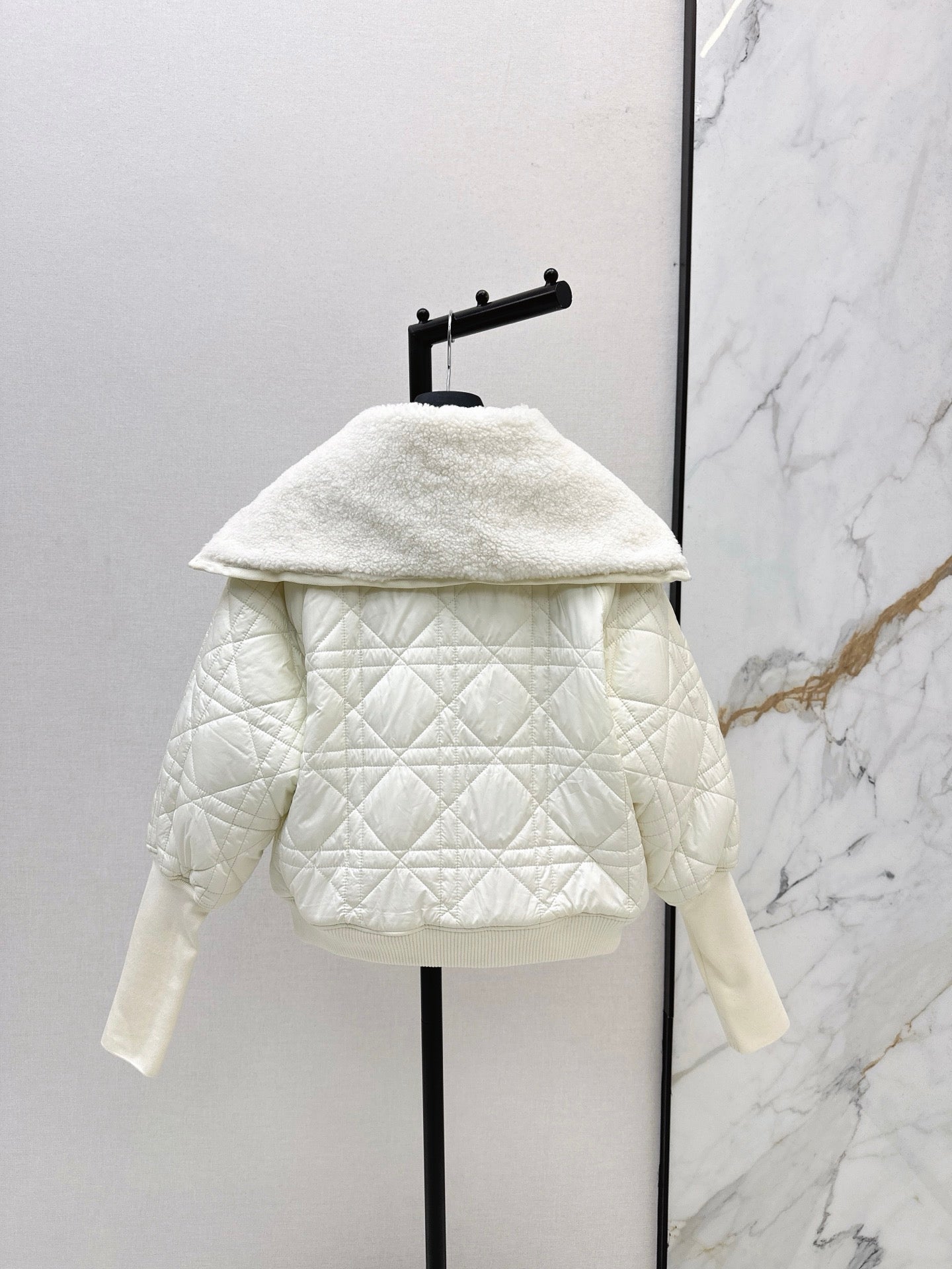 DIOR 25S COTTON JACKET WITH SHEARLING LINING 595